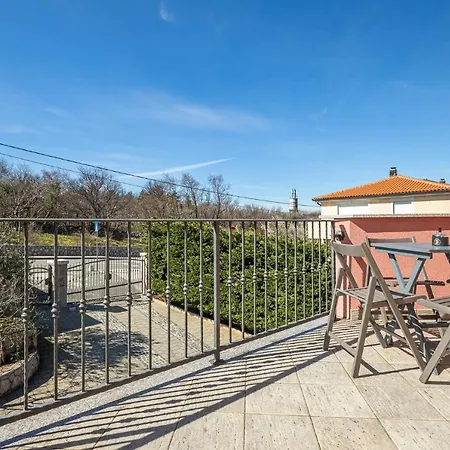Apartment Gaj B4 In With Gym And Barbecue Hreljin